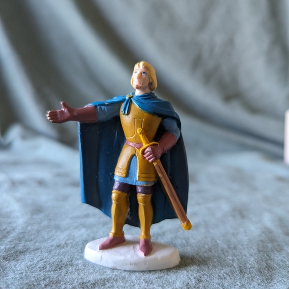 Disney Phoebus Hunchback Of Notre Dame Figure 3" Toy Mattel Action Figurine Guy - Picture 11 of 12